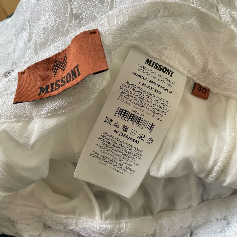 MISSONI Curved Zig-Zag Open Weave Knit Brilliant White Lace Shorts EUC IT40/US4 - Picture 7 of 12